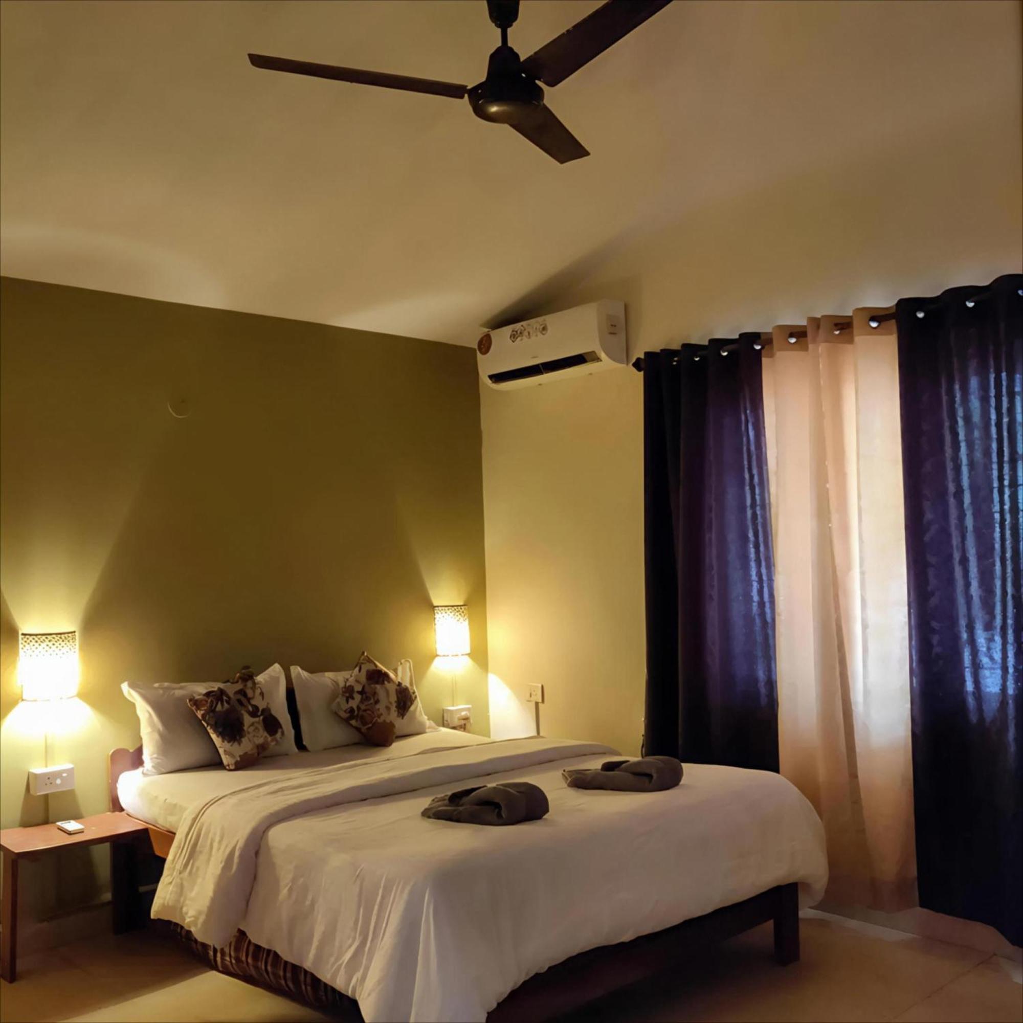 Ocean Walk Apartments 2Bhk 칼랑굿 외부 사진
